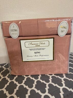 American Sheets 2000 Thread Count Egyptian Cotton King Muted Pink Sheet Set